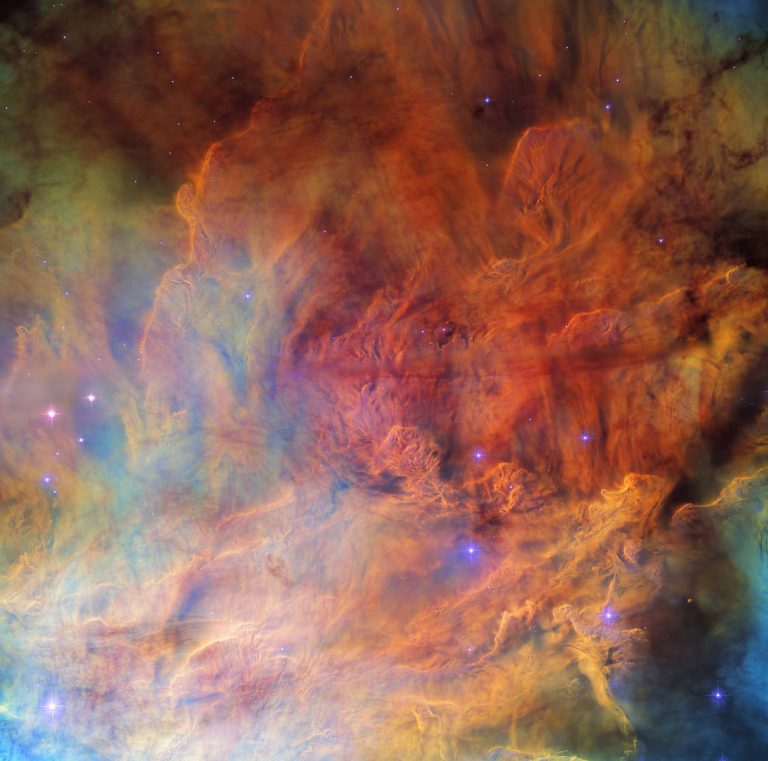 Hubble Views A Star-Studded Cosmic Cloud