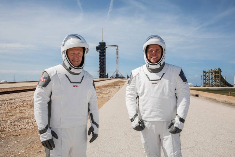 Former NASA Astronauts To Receive Congressional Space Medal Of Honor