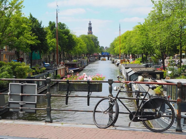 How We Can Identify Climate-Vulnerable Neighbourhoods And Protect Inhabitants