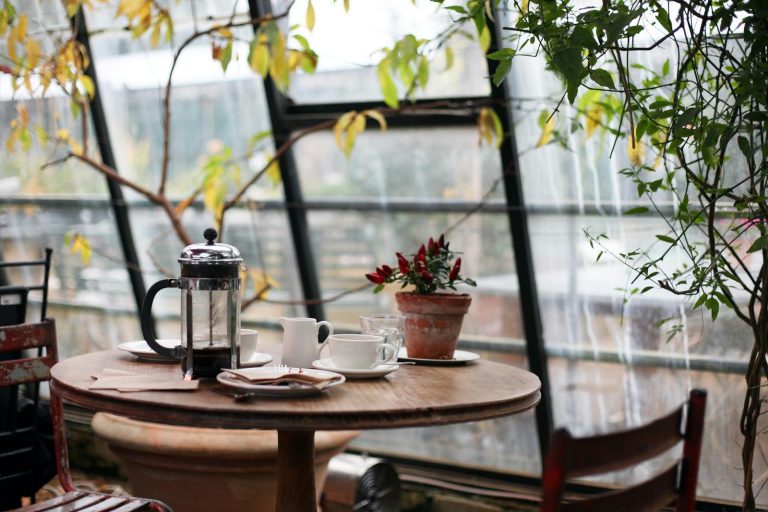 Parisian Cafes Offering The Most Comfort for Coffee Lovers